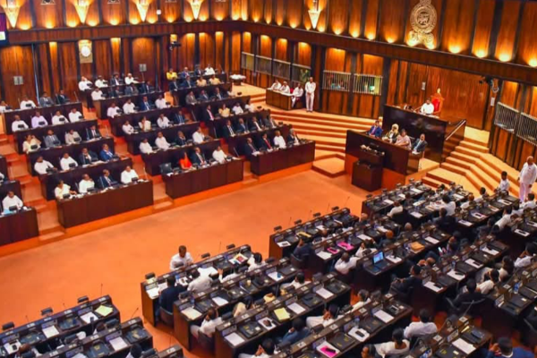 எம்.பிக்கள், நாடாளுமன்ற ஊழியர்களுக்கு நீண்ட விடுமுறை | Mps And Staff Get Extended Holiday எம்.பிக்கள், நாடாளுமன்ற ஊழியர்களுக்கு நீண்ட விடுமுறை | Mps And Staff Get Extended Holiday