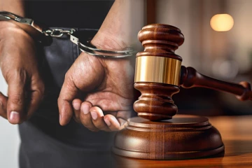 சி.ஐ.டி பொலிஸாராக கப்பம் பெற்ற நால்வர்: நீதிமன்றம் வழங்கிய தீர்ப்பு