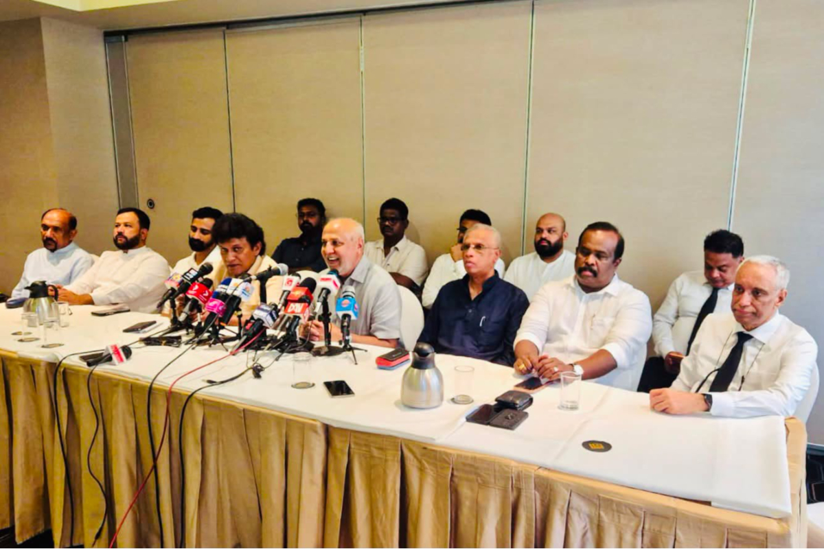 6 தமிழ்த் தரப்புகளின் ஐக்கியத்தால் சாதகம்..! வரவேற்ற நீதியரசர் விக்னேஸ்வரன் | Advantage Unity 6 Tamil Factions Vigneswaran Welco