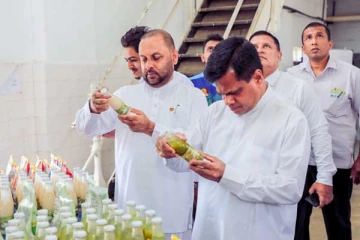 අද සිට වෙළදපොළට අලුතින්ම එන සහල් පිටි - සහල් වලට අමතරව නවතම අන්තර්ගතයක්..(PHOTOS)