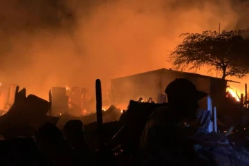 கொழும்பில் பாரிய தீ விபத்து - ஜனாதிபதி பிறப்பித்துள்ள அவசர உத்தரவு