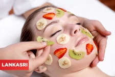 என்றேன்றும் இளமையுடன் இருக்கனுமா? இனிமேல் இந்த பழங்களை முகத்திற்கு இப்படி பயன்படுத்துங்க