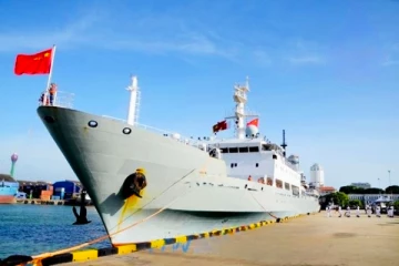 கொழும்பை வந்தடைந்த சீன கடற்படை ஆய்வுக் கப்பல்