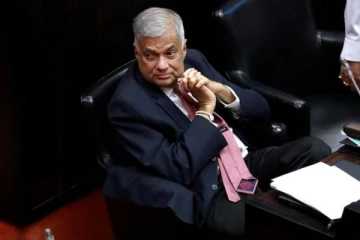 ஐ.தே.க நாடாளுமன்ற உறுப்பினராக சத்திய பிரமாணம் செய்து கொண்டார் ரணில் - Parliament Live