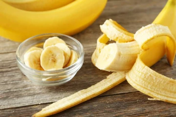 நீரிழிவு நோயாளிகள் வாழைப்பழம் சாப்பிடலாமா? உஷாரா இருங்க