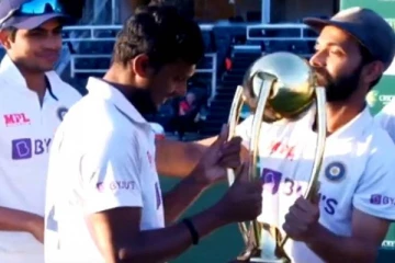 தமிழன் நடராஜனை அழைத்து கோப்பையை கொடுத்து அழகு பார்த்த ராஹேனே! கமெராவில் சிக்கிய நெகிழ்ச்சி காட்சி