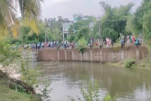 சகோதரனுடன் விளையாடிக் கொண்டிருந்த சிறுவன் ஆற்றில் மூழ்கி உயிரிழப்பு | Boy Drowns In River While Playing With Brother