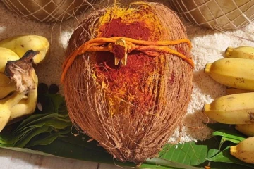 திருமணத்திற்கு சிறுக சிறுக சேர்த்த பணம்! தாலிக்கட்டிய  கையேடு புதுமண தம்பதி செய்த நெகிழ்ச்சி செயல்