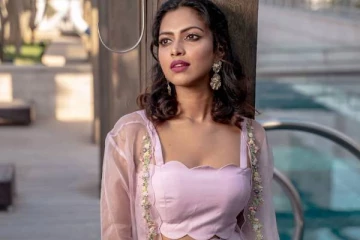 சிறு வயதில் செய்த தவறால் வாழ்க்கை பாதித்தது.. அமலாபால் சொன்ன ஷாக்கிங் ரகசியம்!