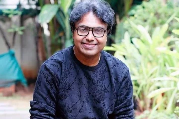 இரண்டாவது மனைவியுடன் முதல் திருமண நாளை கொண்டாடிய டி.இமான்- அவரே வெளியிட்ட போட்டோ