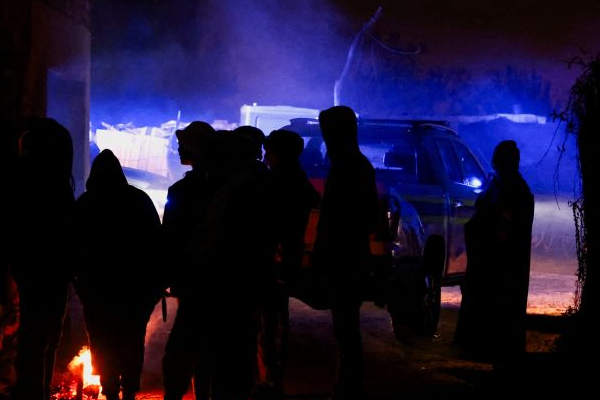 தென்னாபிரிக்காவில் பாரிய உயிரிழப்பை ஏற்படுத்திய நைட்ரேட் ஒக்சைட் வாயு கசிவு | Poisonous Gas Leak In South Africa 16 Deaths