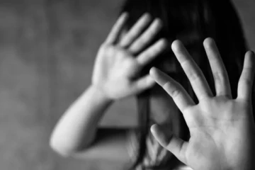 வவுனியாவில் 14 வயது மாணவிக்கு நேர்ந்த கதி! சந்தேகநபர் தலைமறைவு