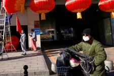 சீனாவிலும் பரவியது உருமாறிய கொரோனா வைரஸ்