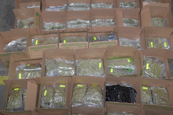 கனடாவில் 65 மில்லியன் டாலர் பெறுமதியான போதை பொருட்கள் மீட்பு | 65M Worth Of Drugs Arrest 20 People