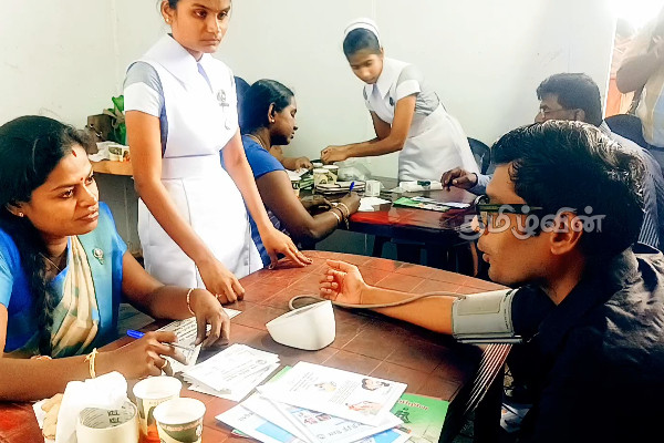 யாழில் ஆரம்பமான சிறிய - நடுத்தர சுயதொழிலாளர்களின் உற்பத்திகளின் கண்காட்சி (Photos) | Small Medium Self Employed Productivity Exhibition