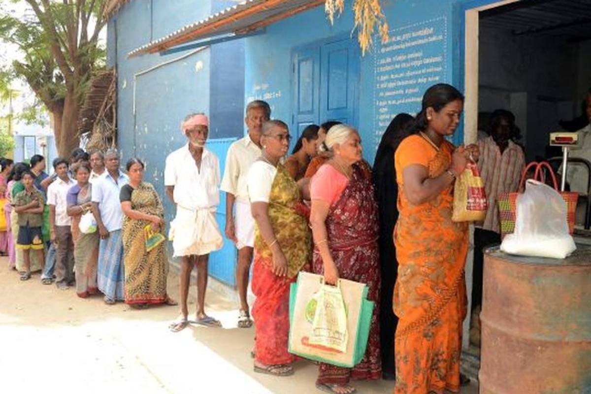 தீபாவளி பண்டிகையொட்டி 10 பொருட்கள் அடங்கிய மளிகை தொகுப்பு- தமிழக அரசு | Tn Govt For Public Ahead Of The Diwali Gift Hamper