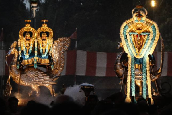நல்லூர் கந்தசுவாமி ஆலய இரண்டாம் திருவிழா ; வெள்ளி மயில் வாகனத்தில் வந்த கந்தன் | 2Nd Day Festival Of Nallur Kandaswamy Temple