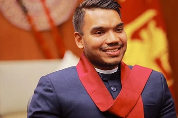 හිටපු අමාත්‍ය නාමල් රාජපක්ෂට එරෙහි පැමිණිල්ල