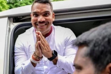 කොළඹ ඉඩම් අනුමැතියට මිලියන 70ක අල්ලසක් දුන් බව කියන සිද්ධියට අදාළව නාමල්ගෙන් ප්‍රකාශයක් ගනියි