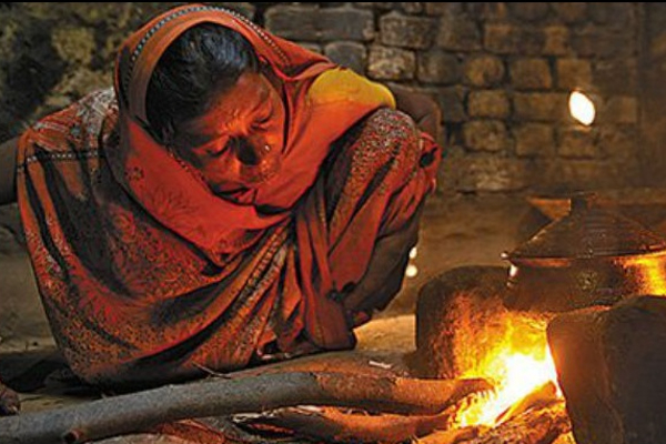 நாட்டில் விறகு பயன்படுத்தும் பெண்கள் தொடர்பில் வெளியிடப்பட்டுள்ள அறிவிப்பு! - ஐபிசி தமிழ்