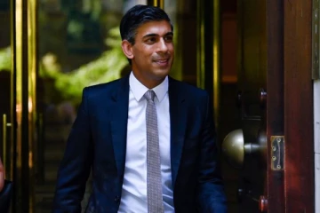 ரஷ்யக் கட்சிகளிடம் பிரித்தானிய பிரதமர் ரிஷி சுனக் விடுத்த கோரிக்கை!