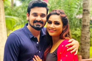 மனைவி நந்தினியின் உருவத்தை நெஞ்சில் பச்சை குத்திய கணவர் யோகேஷ்.. இன்ப அதிர்ச்சியில் நந்தினி