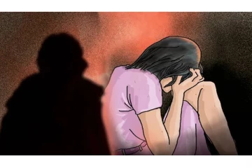 பெற்ற மகளை பாலியல் வன்கொடுமை செய்த தந்தை - 9 மாதங்களாக ரத்தம் வழிய அண்ணன் செய்த கொடூரம்!