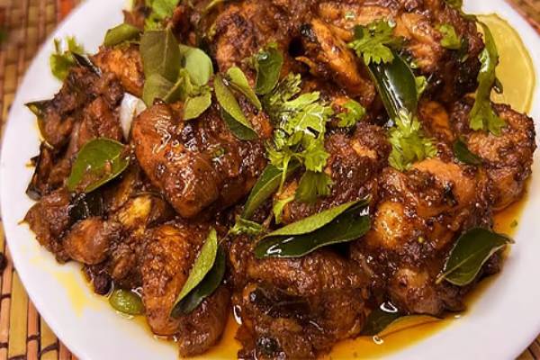 சிக்கன் மிளகு வறுவல் - இந்த ஒரு பொருளை போட்டு செய்து பாருங்க | How To Make A Pepper Chicken Dry Different Style