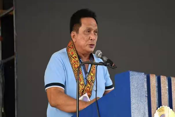 பிரபல நாட்டில் மாகாண கவர்னர் சுட்டுக்கொலை! அதிர்ச்சி சம்பவம் | Philippines Provincial Governor Roel Shot Dead