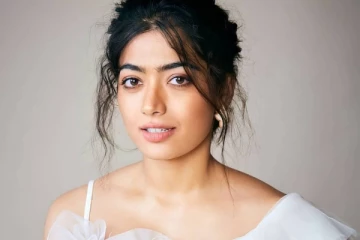 பிரபல பாலிவுட் நடிகரின் பார்ட்னர் ஆனார் நடிகை ராஷ்மிகா மந்தனா.. யார் அந்த நடிகர் தெரியுமா