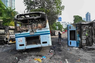 நீதிக்காக சர்வதேசத்தை  நாடும்  பஸ் உரிமையாளர்கள்!