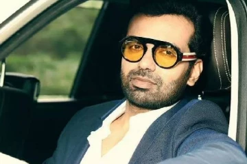 சினிமாவில் நடிப்பதற்காக பதவியை ராஜினாமா செய்த IAS அதிகாரி! யார் இவர்?