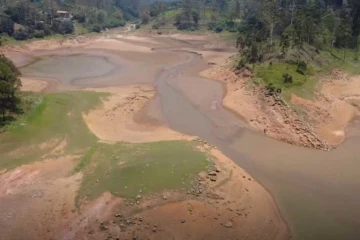 මධ්‍යම කඳුකර ජලාශවල ජලය අඩුවෙයි