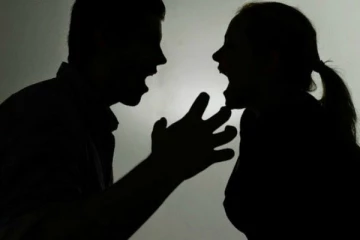 இலங்கையில் நேர்ந்த கொடூரம் ; 21 வயது மனைவியை கொன்ற கணவன்