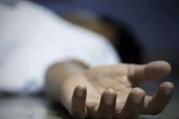 மகளின் காதல் விவகாரம் - தந்தையும், மகளும் தற்கொலை