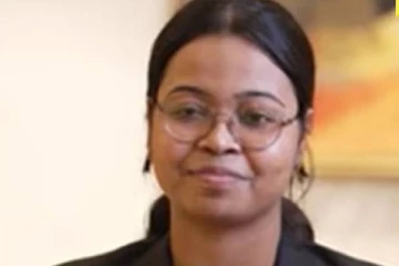 ரயில்வே ஊழியரின் மகள் 3-வது முயற்சியிலேயே UPSC தேர்வில் தேர்ச்சி