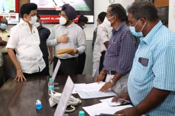 சென்னையில் மழைநீரை அப்புறப்படுத்தும் பணிகள் தீவிரம் - முதலமைச்சர் நேரில் ஆய்வு