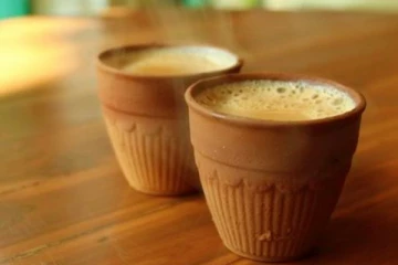 அடடா!  களிமண் கப்புகளில் டீ குடிப்பது இவ்வளவு நன்மையை தருமா?