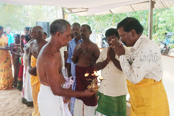பல்வேறு சர்ச்சைகள் இடம்பெற்ற நீராவியடி பிள்ளையார் ஆலய பொங்கல் உற்சவம் சிறப்புற இடம்பெற்றது | Neeraviyadi Pilliyar Temple Mullaitivu
