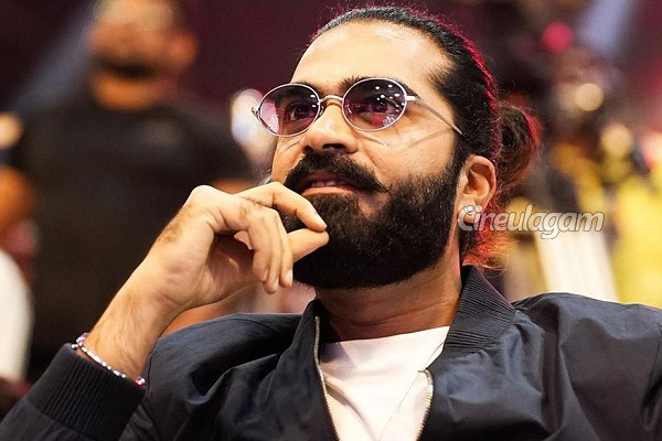 ஹிட் கொடுத்த இளம் இயக்குனருடன் சிம்பு கூட்டணி.. யார் பாருங்க | Simbu Next With Dude Director Keerthiswaran