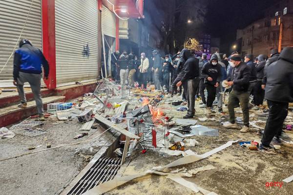 ஈரான் அரசாங்க எதிர்ப்பு போராட்டம்... கைதான இளைஞருக்கு தூக்குத் தண்டனை | Iran Preparing First Executions