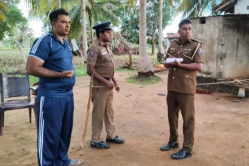 தமிழர் பகுதியில் முற்றுகையிடப்பட்ட வீடு ; அரங்கேறிய தகாத செயல் அம்பலம் ; வசமாக சிக்கிய ஒருவர்