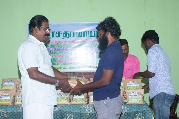 மீட்பர்கள் எவருமிலர்: பட்டினிச் சாவில் இருந்து எங்களை நாங்களேதான் காப்பாற்ற வேண்டும்- ஐங்கரநேசன் எச்சரிக்கை (Photos) | We Must Save Ourselves From Starvation