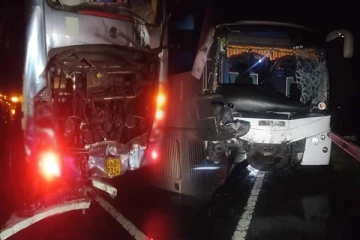 மாத்தறை நெடுஞ்சாலையில் விபத்து: பதினொன்றுக்கும் மேற்பட்டோர் காயம் (Photos)