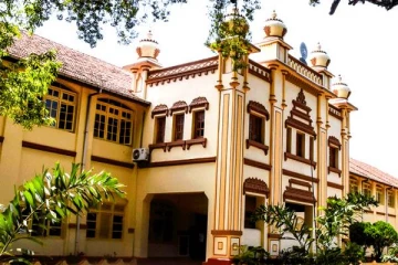 யாழ்.பல்கலையின் நிதியாளருக்கு எதிராக முறைப்பாடு