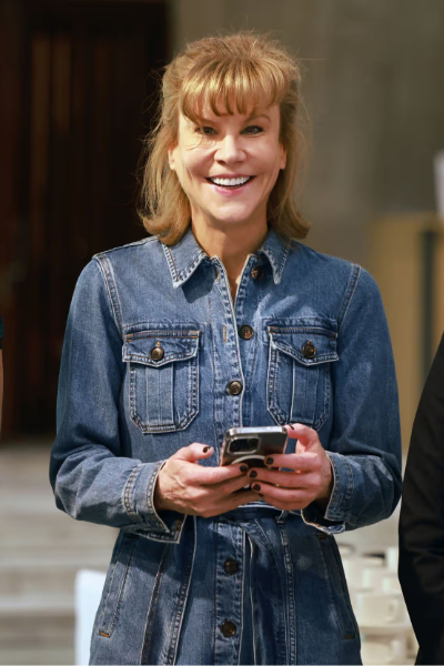 இளவரசர் ஆண்ட்ரூவின் 1,000 காதலிகள்! | Book Reveal Ex Prince Andrew Has 1000 Girl Friends