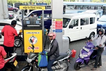 ඔත්තේ සහ ඉරට්ටේ දින ක්‍රමය නොසලකා පිරවුම්හල්වලට ආවොත් කරන්නේ මේකයි - පොලීසියෙන් දැඩි තීරණයක්