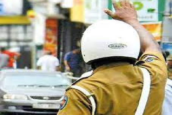 இலங்கை வரும் வெளிநாட்டவர்க்கு காவல்துறை விடுத்துள்ள முக்கிய அறிவிப்பு | Police Notice To Foreigners Coming To Sri Lanka இலங்கை வரும் வெளிநாட்டவர்க்கு காவல்துறை விடுத்துள்ள முக்கிய அறிவிப்பு | Police Notice To Foreigners Coming To Sri Lanka