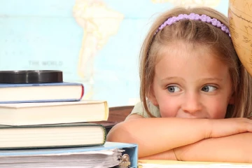 இந்த அறிகுறி உங்க குழந்தைகளிடம் இருக்கா... வாழ்க்கையில் மிக பெரிய ஆபத்து! உடனே மருத்துவரை பாருங்க