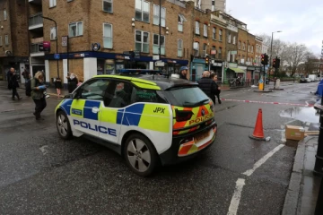 லண்டனில் 17 வயதான யாழ்ப்பாண இளைஞன் உயிரிழப்பு; தற்கொலையா....நடந்தது என்ன?